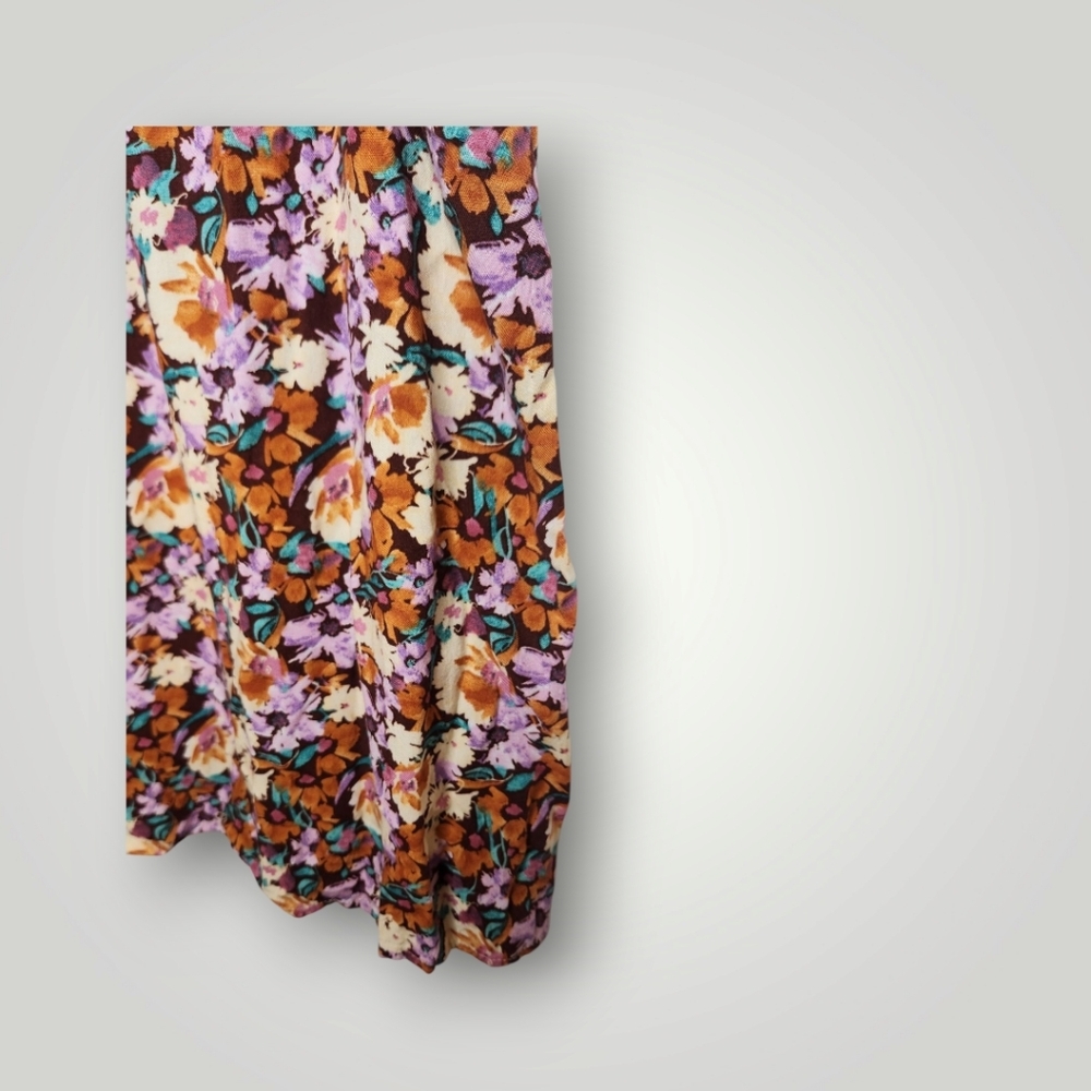 ee.some Floral Print Women's Top size small - Picture 10 of 12